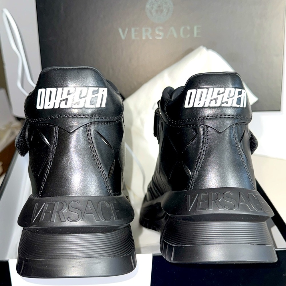 $1175 NEW size 41 Versace Black High-Top Sneakers with Velcro Strap - Picture 5 of 14